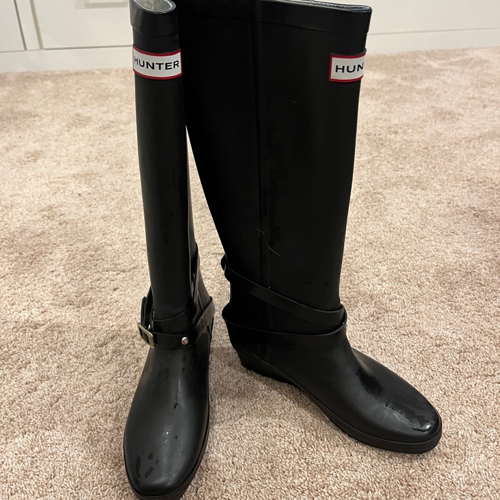 Hunter Classic Black Knee-High Boots
